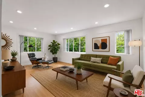 5314 Village Grn, Los Angeles, CA 90016