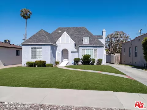 5132 Hillcrest Dr, Los Angeles, CA 90043