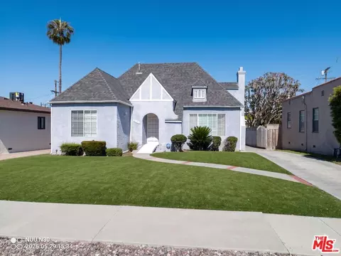 5132 Hillcrest Dr, Los Angeles, CA 90043