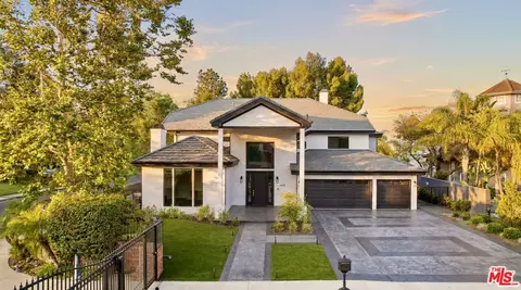 4256 Tarzana Estates Dr, Tarzana, CA 91356