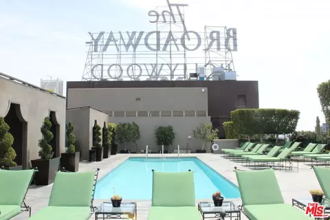 1645 Vine St #303, Los Angeles, CA 90028