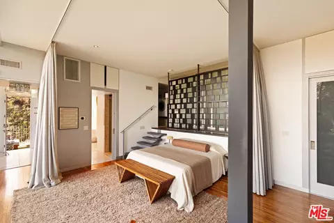 Bedroom - 1290 Rancheros Rd, Pasadena, CA 91103 photo 9 of 14