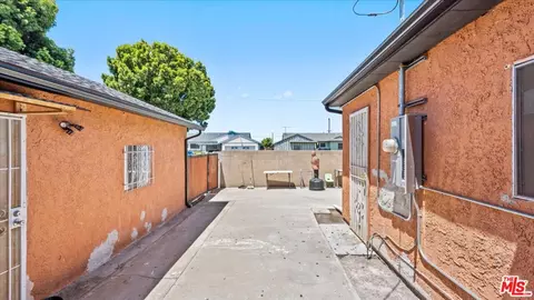Exterior - Undisclosed, Compton, CA 90220 photo 3 of 3