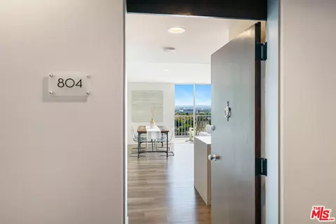 2160 Century Park E #804, Los Angeles, CA 90067