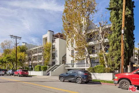 15325 Magnolia Blvd #108, Sherman Oaks, CA 91403