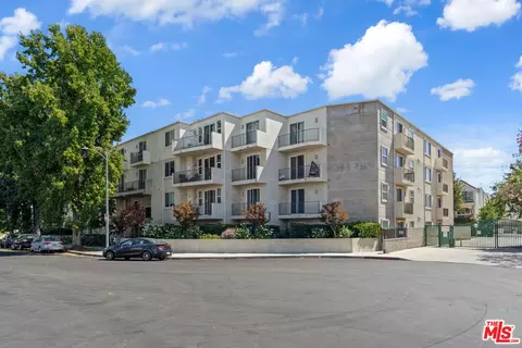 14412 Killion St #205, Sherman Oaks, CA 91401
