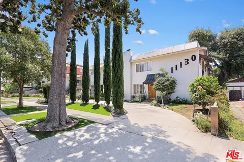 11130 Huston St, North Hollywood, CA 91601