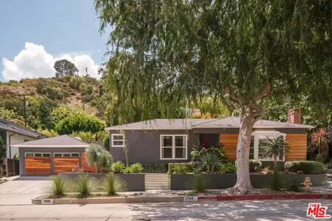 2583 Canyon Dr, Los Angeles, CA 90068