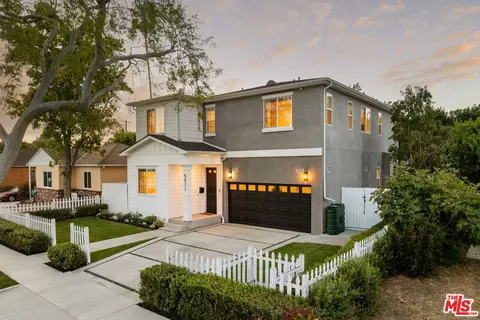 5571 W 82nd St, Los Angeles, CA 90045