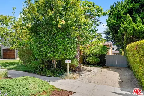 2330 Veteran Ave, Los Angeles, CA 90064