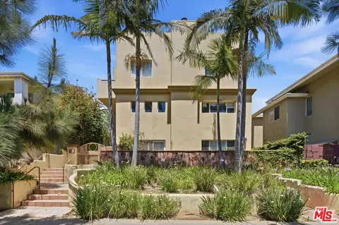 1043 11th St #3, Santa Monica, CA 90403