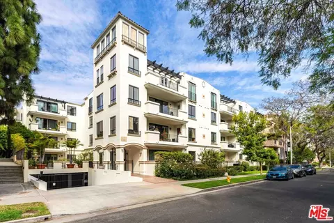 1530 Camden Ave #305, Los Angeles, CA 90025