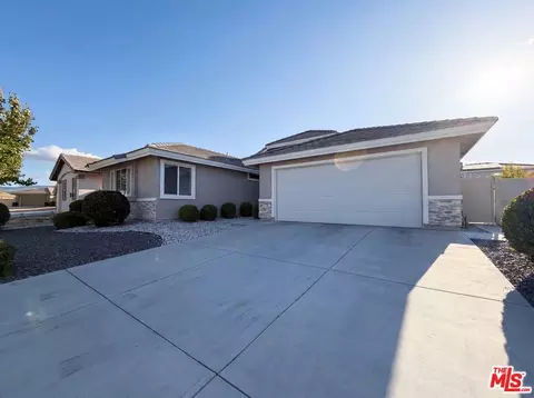 Exterior - 43831 Madison Ct, Lancaster, CA 93536 photo 3 of 6