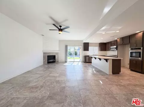 Living - 43831 Madison Ct, Lancaster, CA 93536 photo 1 of 2