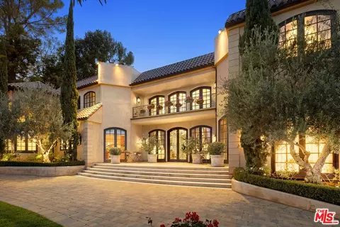 9541 Sunset Blvd, Beverly Hills, CA 90210