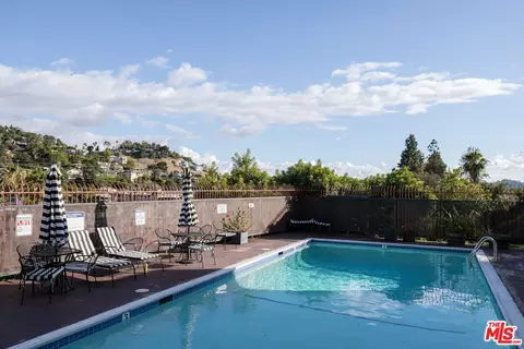 3030 Valle Vista Dr #27, Los Angeles, CA 90065