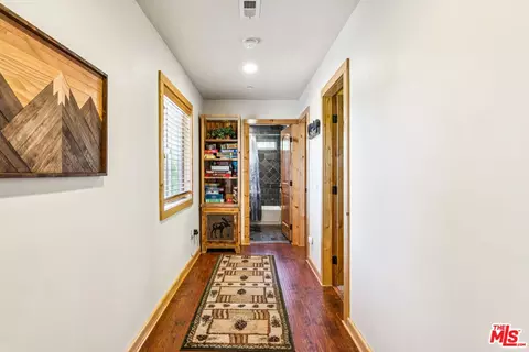 Entry Way - 675 Elm St, Big Bear Lake, CA 92315 photo 4 of 5