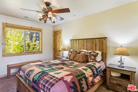 Bedroom - 675 Elm St, Big Bear Lake, CA 92315 photo 3 of 6