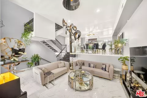 5305 White Oak Ave #F, Encino, CA 91316