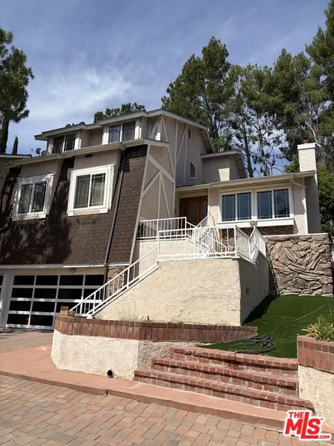 6705 Corie Ln, West Hills, CA 91307