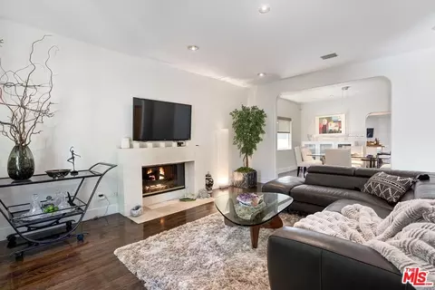 453 N Alfred St, Los Angeles, CA 90048
