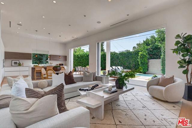 6356 W 5th St, Los Angeles, CA 90048
