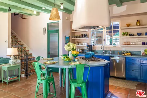 Kitchen - 202 Canada St, Ojai, CA 93023 photo 2 of 3