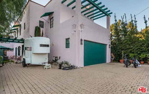 Exterior - 202 Canada St, Ojai, CA 93023 photo 8 of 19