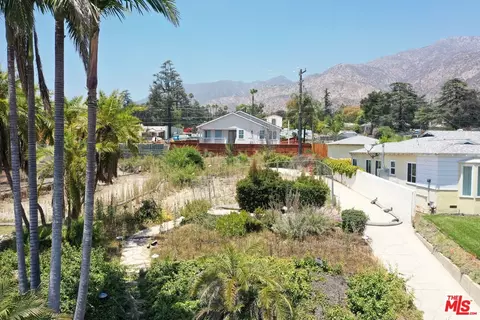 933 E Palm St, Altadena, CA 91001 photo 2