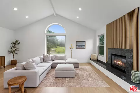 24228 Dry Canyon Cold Creek Rd, Calabasas, CA 91302