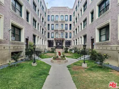 2121 James M Wood Blvd #409, Los Angeles, CA 90006