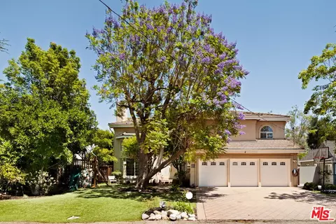 5150 Bellaire Ave, Valley Village, CA 91607