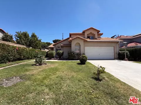 1138 Encantadora Ln, Lancaster, CA 93535