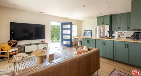 4852 S Centinela Ave, Los Angeles, CA 90066