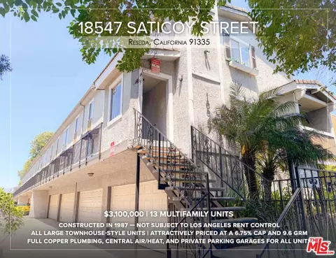 18547 Saticoy St, Reseda, CA 91335