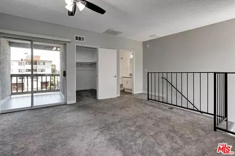 Other - 18547 Saticoy St, Reseda, CA 91335 photo 2 of 5