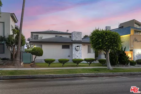 7832 W Manchester Ave, Playa Del Rey, CA 90293