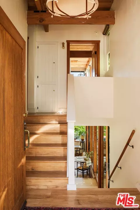 Entry Way - 26237 Fairside Rd, Malibu, CA 90265 photo 1 of 1