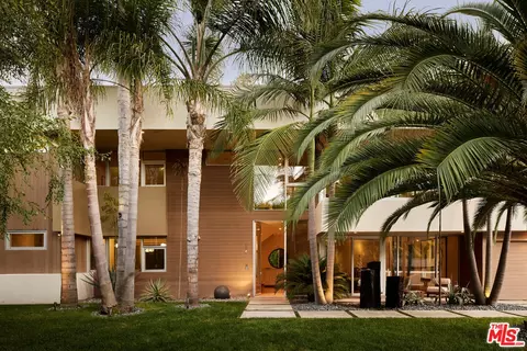 3369 Fryman Pl, Studio City, CA 91604