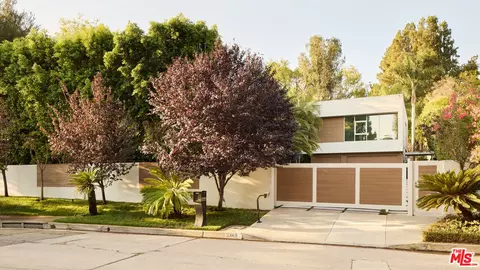 3369 Fryman Pl, Studio City, CA 91604