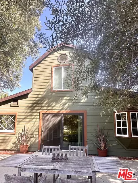 20616 Callon Dr, Topanga, CA 90290