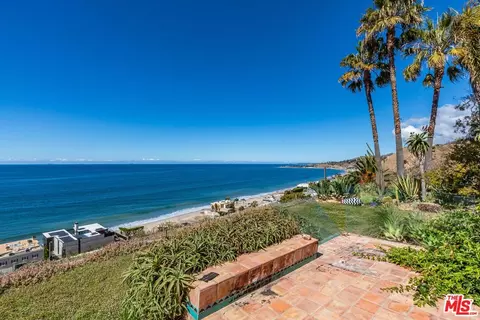 21967 Pacific Coast Hwy, Malibu, CA 90265