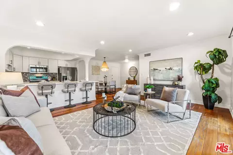 12500 Huston St #104, Valley Village, CA 91607