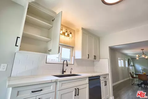 1130 Wesley Ave, Pasadena, CA 91104 photo 24