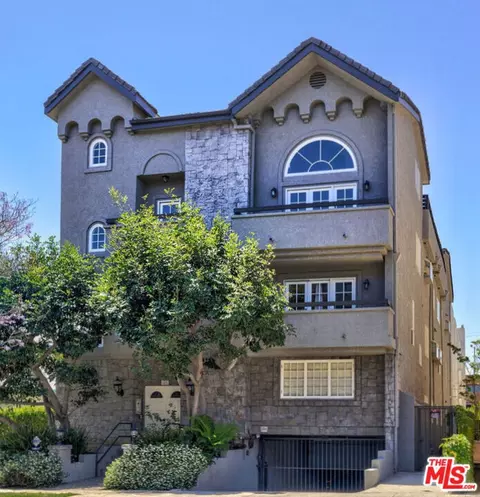 1431 Camden Ave #303, Los Angeles, CA 90025
