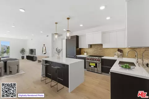 505 S Barrington Ave #404, Los Angeles, CA 90049