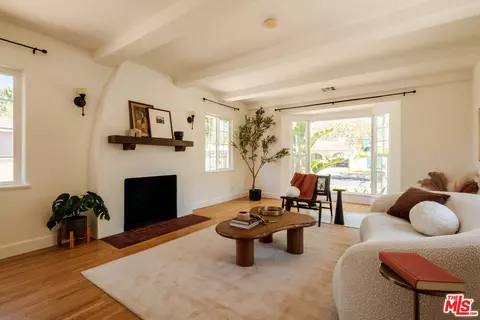 3739 Virginia Rd, Los Angeles, CA 90016