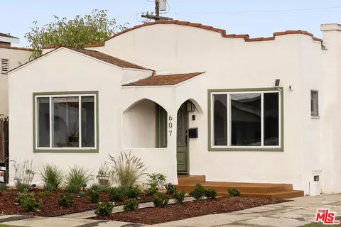 607 W 111th Pl, Los Angeles, CA 90044