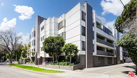 1220 Roxbury Dr #302, Los Angeles, CA 90035