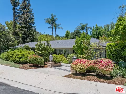 4642 Cerrillos Dr, Woodland Hills, CA 91364